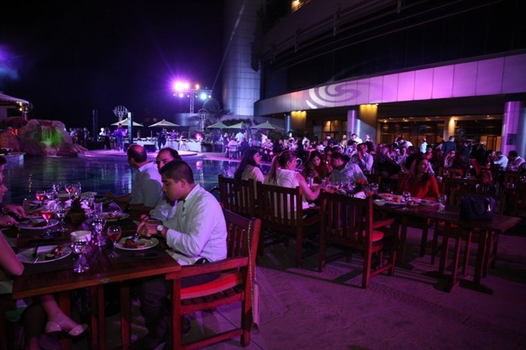 Barbecue Summer Band Nights